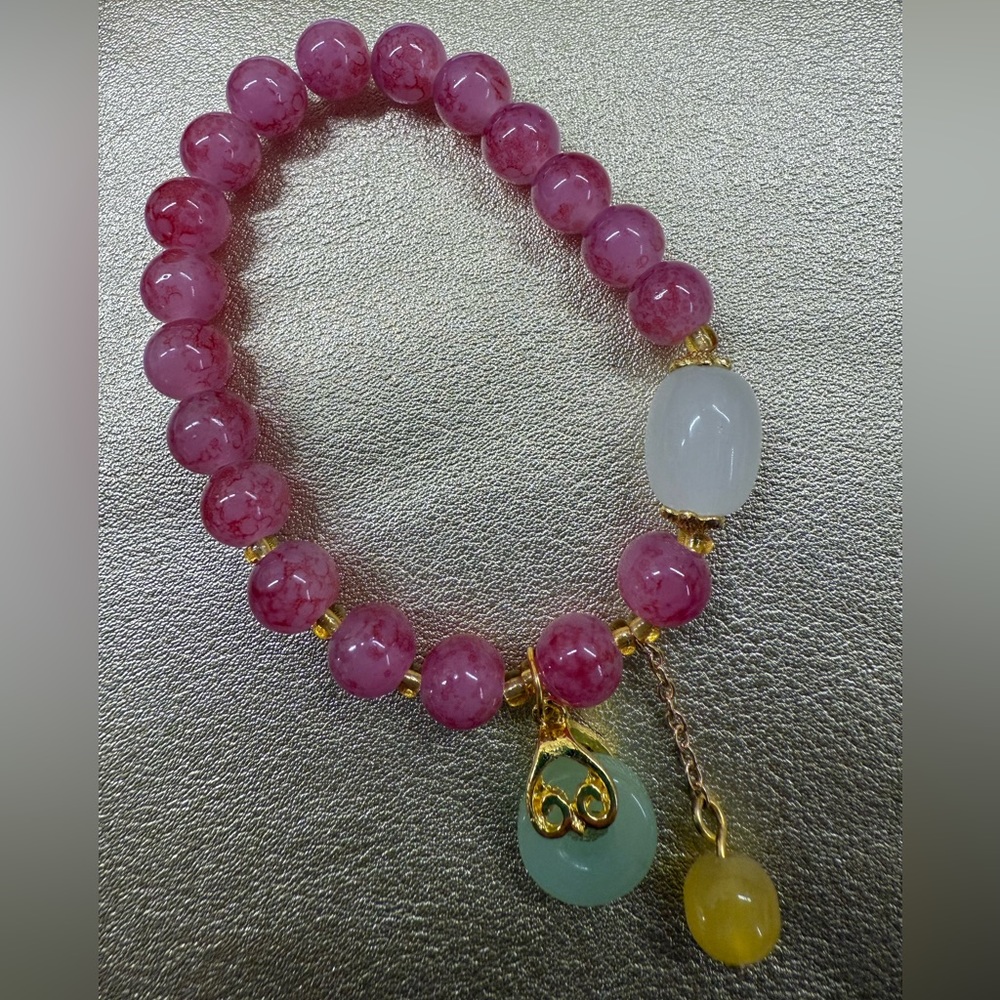 🔥2/$24 or 3/$30🔥 Elegant Pink and Gold Beaded Bracelet🔥